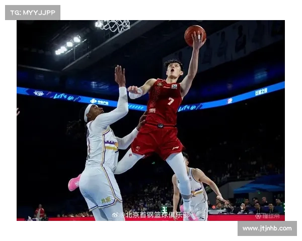 北京首钢男篮签约美籍训练师加强团队训练提升球员体能水平